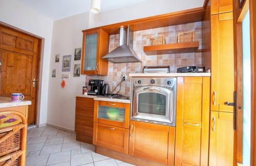 Sofia City Center Apartment | Be in Sofia's historical heart