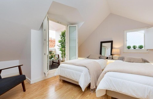 Santo Estevao Apartment | Be Local - 3 bedrooms flat in front of the Fado Museum in Alfama