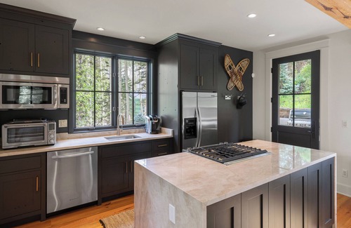 Mountain Village House | Be our Guest (House)