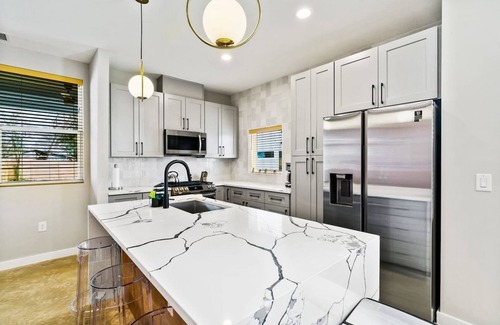 St. John - Coronado Hills House | Be There in 🔟 Ten: (An East Central mod home)