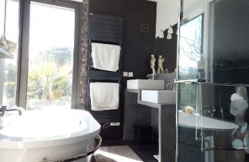 Saint-Vincent-de-Barbeyrargues House | Beautiful contemporary villa with pool, near Montpeliier