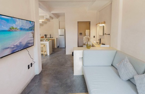 Santa Maria Apartment | Beach 47 Steps | Pools | Fast Wi-Fi | Hammok