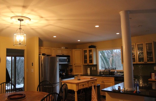 Stevensville House | Beach Access with Private Stairs