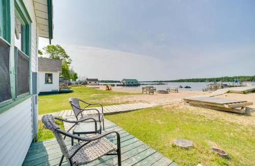 Cedarville House | Beach and Dock Access Upper Peninsula Retreat 7