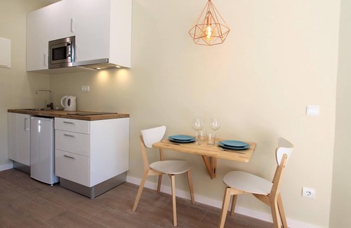 Castelldefels Apartment | Beach apartment III Petit Bijou
