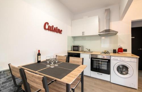 Premia de Mar Apartment | Beach Apartment, next to the sea