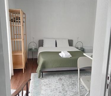 Apulia House | Beach Avenue Suite
