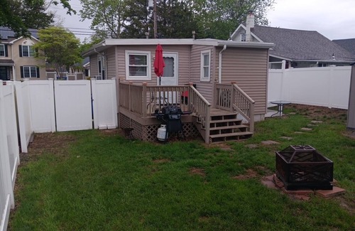 Point Pleasant - Toms River House | Beach Bungalow in peaceful Toms River with AC, WiFi, beach badges.