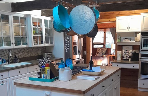 Belmar House | Beach Cabin With Pool- Only 4 Miles From The Beach