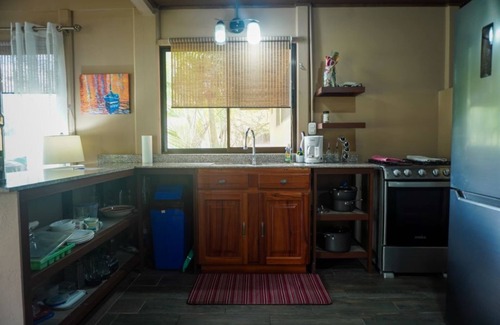 Pavones House | Beach Casita, Pilon de PavonesnSteps away from perfect surf!