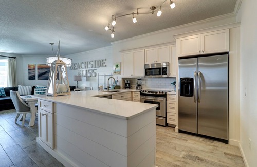 Seagrove Beach Condo | Beach Chair Svc Included! July 5-12 Available, Private Deeded Beach Access