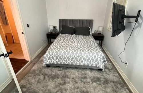Downtown House | Beach Close Townhome