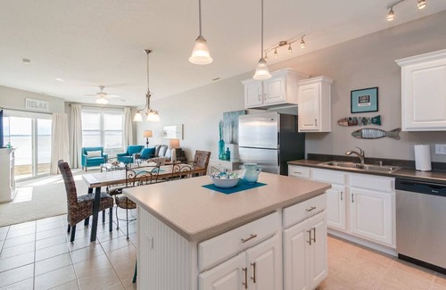 Celina Apartment | Beach Club Escape - Unit 302: 3 bed/2 bath Lakeside Condo!