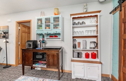 Sioux Falls Apartment | Beach Dream'n at Nana's