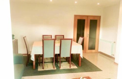 Viana do Castelo Apartment | BEACH FRONT APARTMENT - with swimming pool, barbecue and tennis court!
