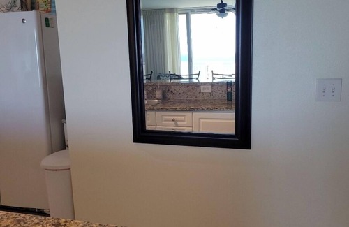 Open Sands Condo | ☀️ ☀️ BEACH FRONT - BOOKING FALL & WINTER☀️ ☀️ SPECIAL SNOWBIRD RATE ☀️☀️