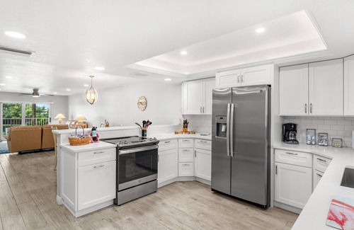 Port Canaveral Condo | ⛱️ Beach Front Condo🚀🌴👙🚢