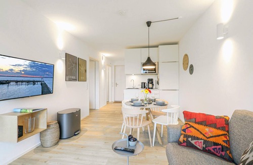 Lembruch Apartment | Beach front apartment