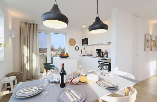 Lembruch Apartment | Beach front apartment