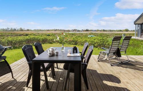 Hvidbjerg Strand House | Beach Front Home In Børkop With Wifi