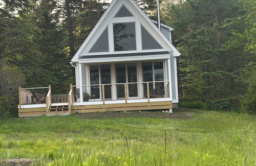 Brooksville Ski Chalet | Beach Front in Magical Cape RosiernNewly renovated.