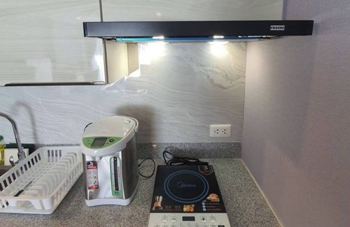 Rayong Condo | BEACH FRONT modern room + Free hi speed Wi-Fi