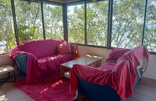 Toomulla House | Beach Front Paradise