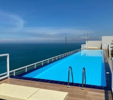 Uswetakeiyawa Apartment | Beach Front studio luxury apartment