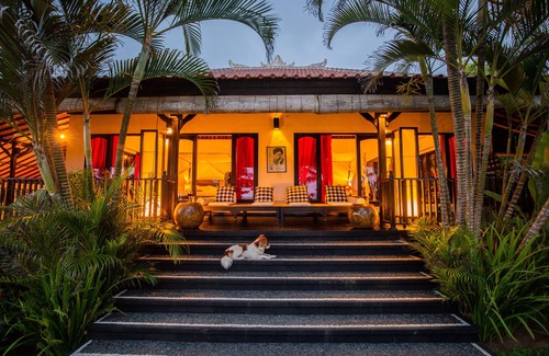 Munggu Villa | Beach front villa w/3BEDR, large garden 2000m2, sea view in Seseh, Canggu
