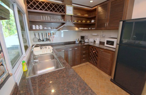 Bang Po Villa | Beach Front Villa with private pool