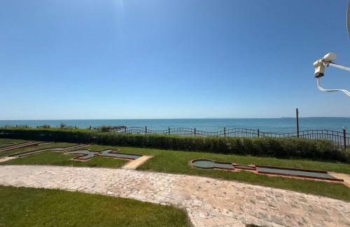 Elenite Apartment | Beach Gate