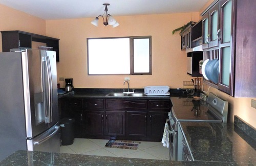 Coco Villa | Beach & Home Nacazcol
