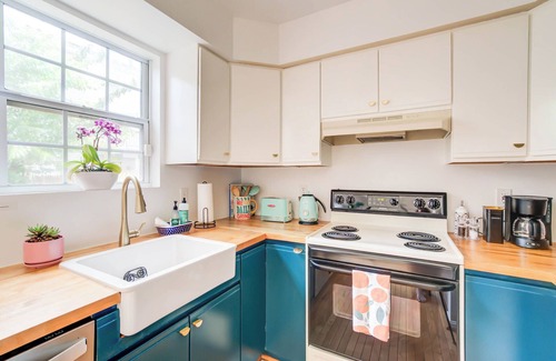 North Beach House | Beach Home with King Bed and Beach Passes in a Cute Town