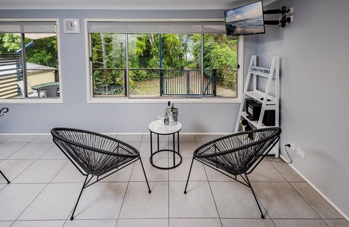 Toogoom House | Beach Hound (pets welcome)
