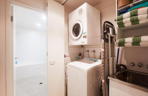 Boat Harbour House | Beach House 7 26 One Mile Close air conditioned wifi foxtel linen