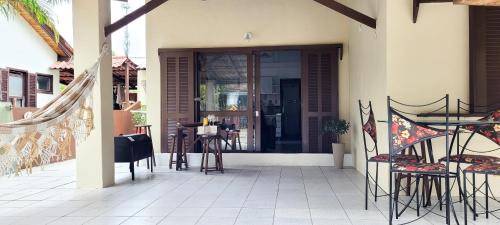 Barra da Lagoa House | Beach House 800m from Paradise!