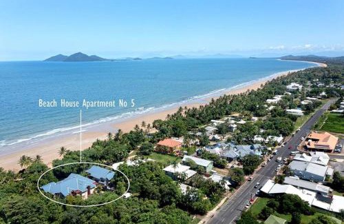 Mission Beach Apartment | Beach House Apartment No 5 - Beach, Village Shops