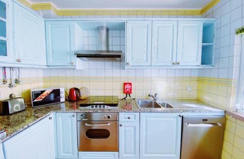 Benagil House | Beach House Casa Dolce in Benagil