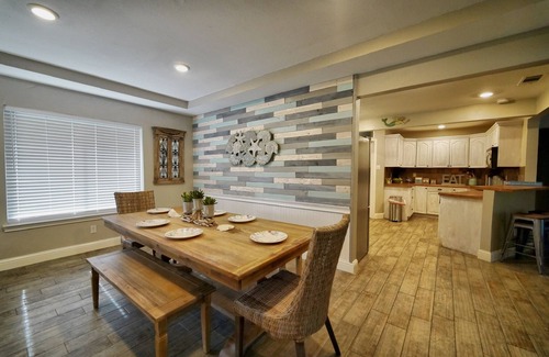 Ovilla House | Beach house getaway in the Country!