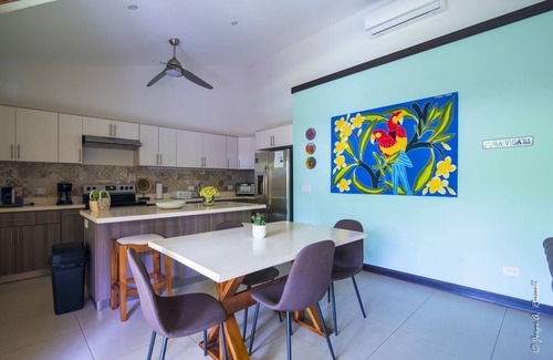 Jaco House | Beach house - king bed - 3 br - Ciudad del Mar