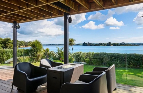 Clarks Beach House | Beach House