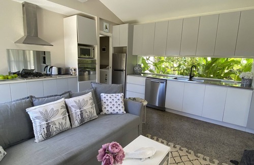 Byron Bay House | Beach House-Perfect Retreat-Walk to Tallow Beach!