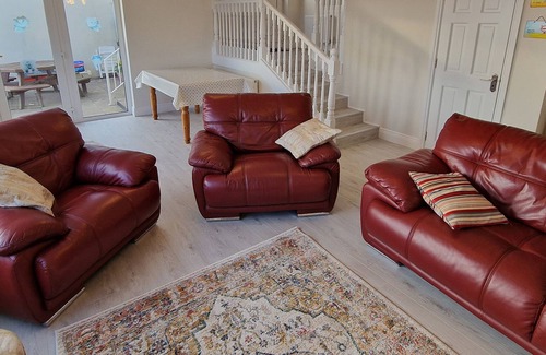 Duncannon Cottage | BEACH HOUSE, pet friendly, with a garden in Duncannon, County Wexford
