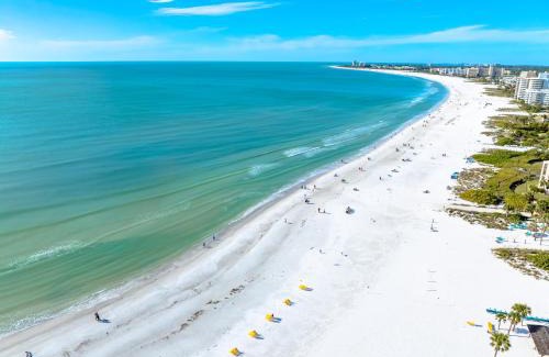 Siesta Key Apartment | Beach House Residence By Beachside Management