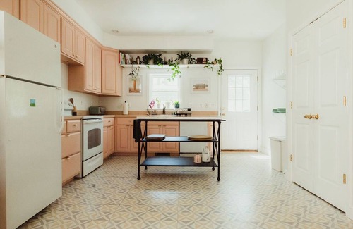 North Beach House | Beach House w/Yard, Beach Passes, Firepit, King Beds near Boardwalk, Restaurants