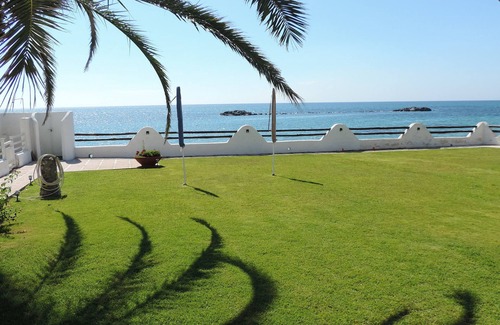 Sarroch House | Beach house with private entrance on the beach.