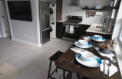Laurel Condo | Beach is only one a minute drive. Nicely remodeled condo.