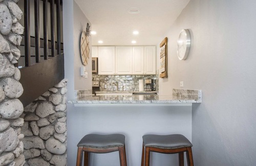 West Bay Apartment | Beach Living At Sunrise to Sunset Villa