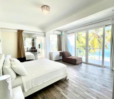 San Antonio Apartment | Beach Manor Estate