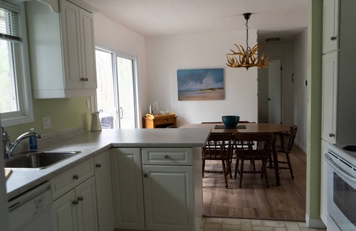Grand Bend House | Beach O Pines - Black Bear Cabin